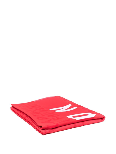 Dsquared2 Logo-print Bath Towel In Rot