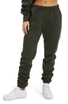Good American Boyfriend Sweatpants In Hunter003