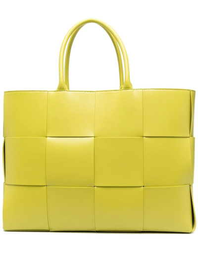 Bottega Veneta Arco Large Leather Tote In Green