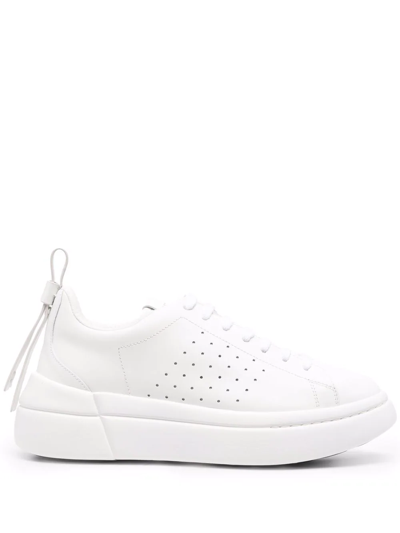 Redv Bowalk Low-top Sneakers In White