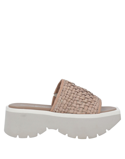 Patrizia Bonfanti Sandals In Beige