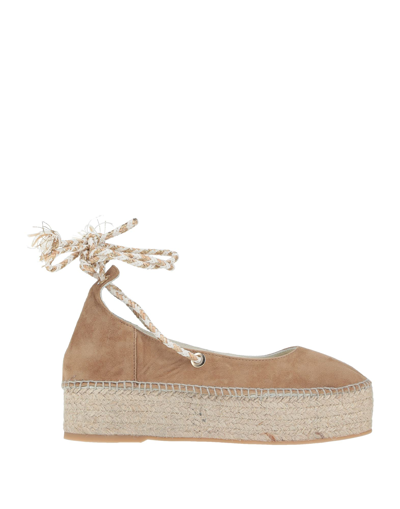 Espadrilles In Camel