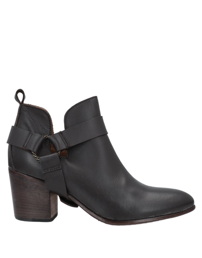 Moma Ankle Boots In Dark Brown