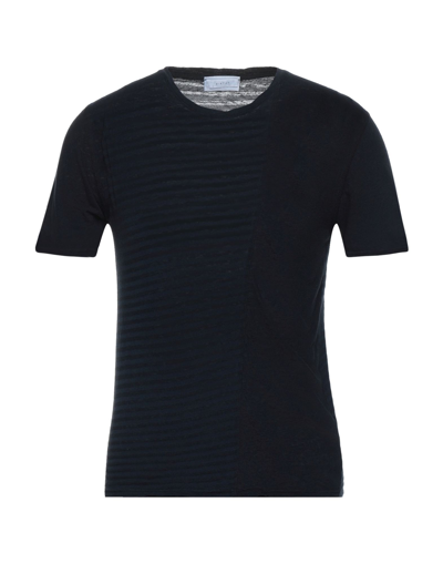 Diktat T-shirts In Black