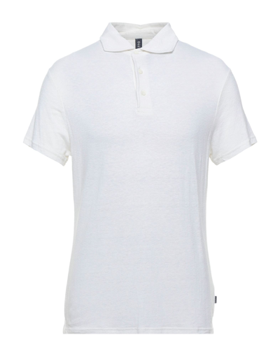 04651/a Trip In A Bag Polo Shirts In White