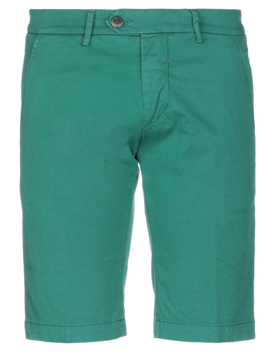 Roy Rogers Roÿ Roger's Man Shorts & Bermuda Shorts Green Size 30 Cotton, Elastane