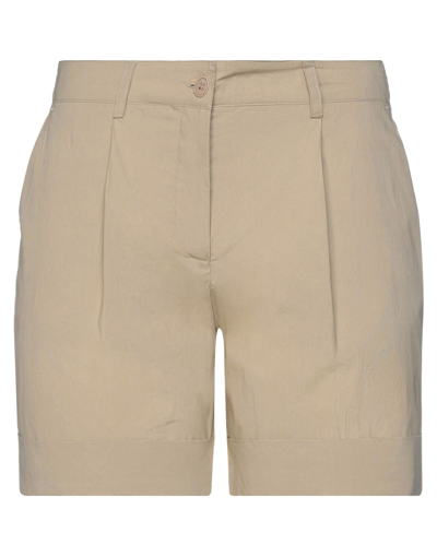 P.a.r.o.s.h P. A.r. O.s. H. Woman Shorts & Bermuda Shorts Beige Size M Cotton