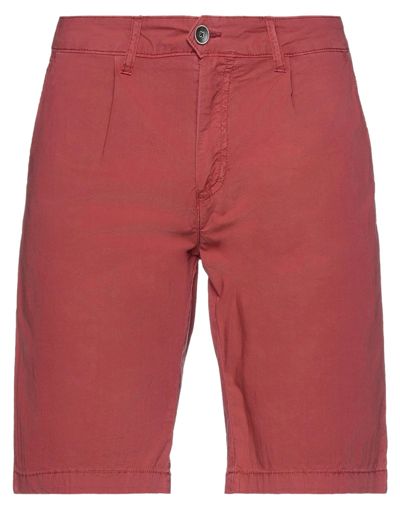 Ago E Filo Shorts & Bermuda Shorts In Brick Red