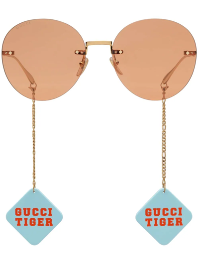 Gucci Round-frame Logo-charm Sunglasses In Gold