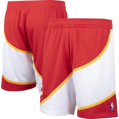 Mitchell & Ness Men's Red Atlanta Hawks Hardwood Classics Swingman Shorts