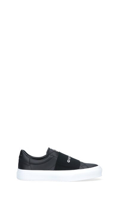 Givenchy Banded Sneakers In Black