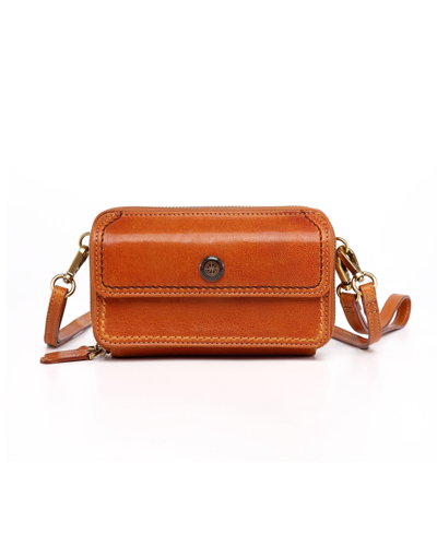 Old Trend Women's Genuine Leather Northwood Crossbody Wallet In Caramel