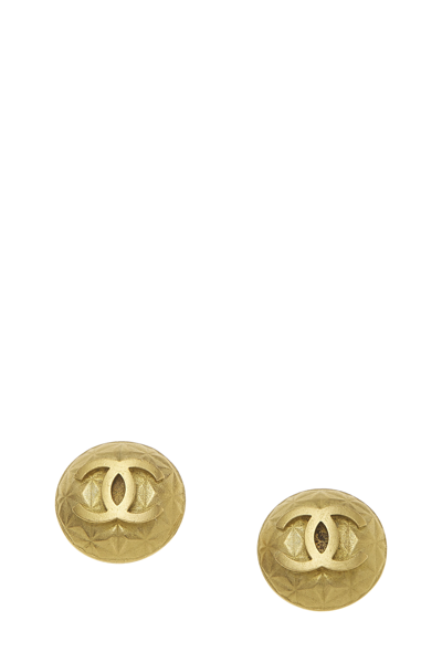 Pre-owned Gold Quilted 'cc' Round Earrings from What Goes Around Comes Around
