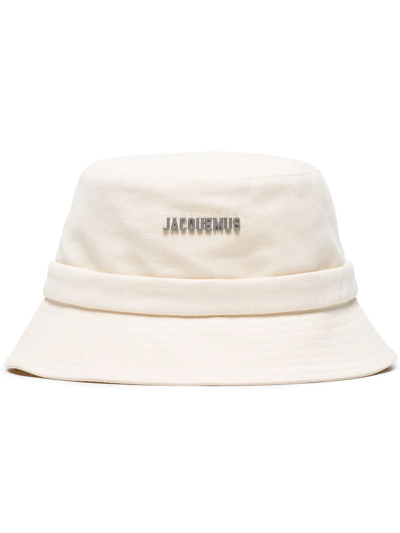 Jacquemus Gadjo Bucket Hat In Off White