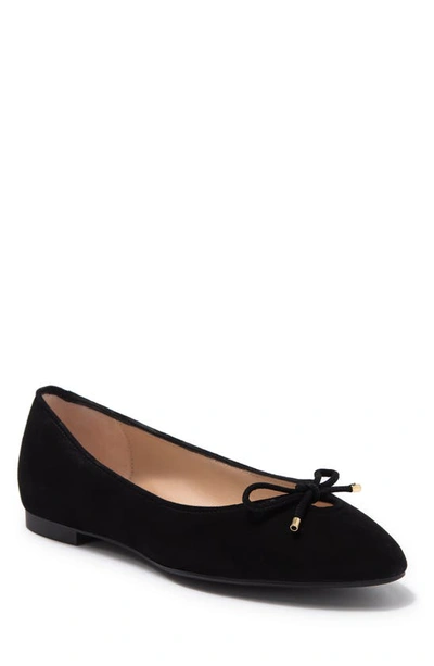 Stuart Weitzman Gabby Leather Ballet Flat In Black