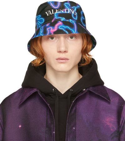 Valentino Garavani Bucket Hat With All-over Neon Camou Print In Black,blue,fuchsia