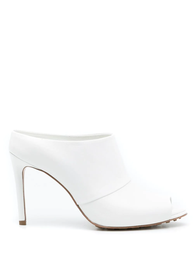 Andrea Bogosian Annie Leather Mules In 00256 White