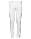 Entre Amis Pants In White