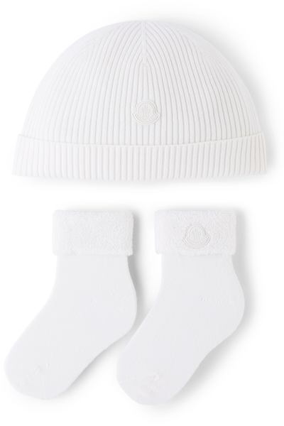 Moncler Kid's Silicone Logo Knit Hat & Socks Gift Set In 034 Beige