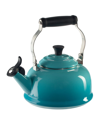 Le Creuset Classic Whistling Tea Kettle In Caribbean
