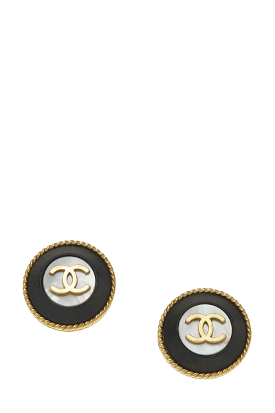 Pre-owned Chanel Black & Mother Of Pearl 'cc' Round Earrings