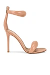 Gianvito Rossi Bijoux Heels In Peach