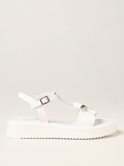 Montelpare Tradition Kids' Patent Leather Sandal In White