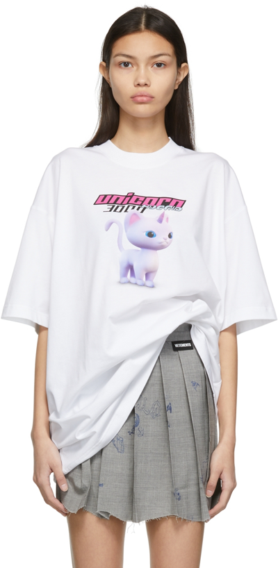 Vetements Unisex Everyone Can Be A Unicorn T-shirt - Atterley In White/pink Cat