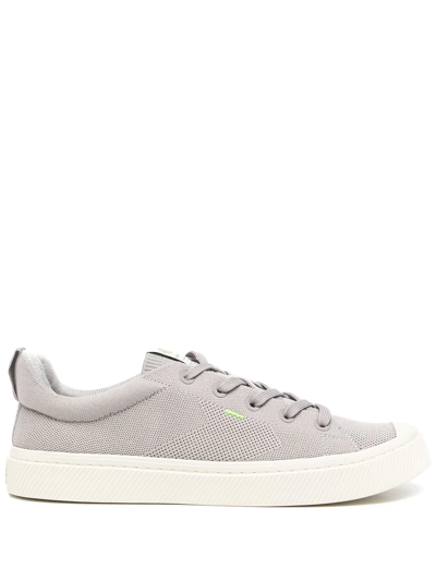 Cariuma Ibi Low Knit Sneakers In Grey