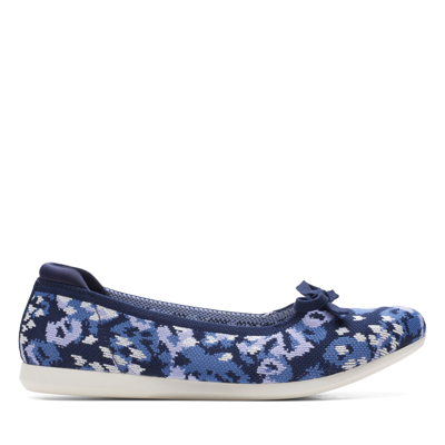 Clarks Women's Cloudstepper Carly Hope Flats Women's Shoes In Blue