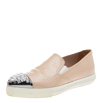 Pre-owned Miu Miu Beige Patent Leather Crystal Embellished Pointed Cap Toe Slip On Sneakers Size 35