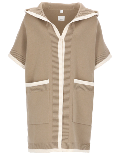 Burberry Carla Knt - Wool And Cashmere Hooded Cape With Jacquard Graphics And Logo In Archive Beige