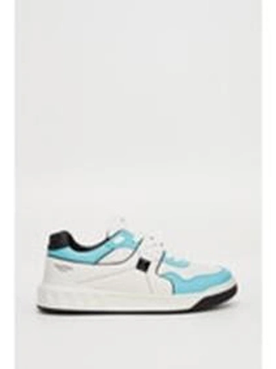 Valentino Garavani Roman Stud Low-top Sneakers In Blue