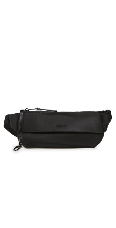 Tommy Hilfiger Lynn II Flap Crossbody Square Monogram