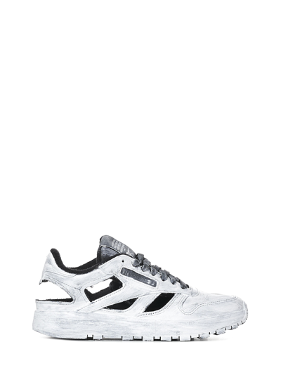 Maison Margiela X Reebok Classic Dq Low-top Sneakers In White,grey,black