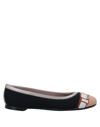 Ferragamo Ballet Flats In Black