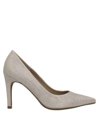 Marian Pumps In Platinum