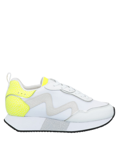 Manila Grace Sneakers In White