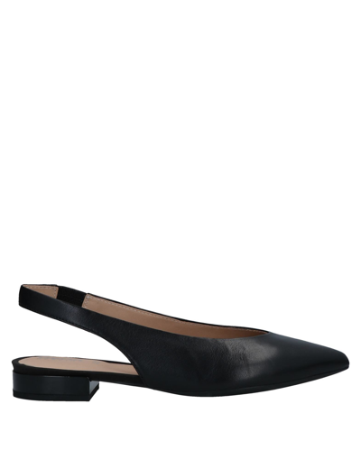 Geox Ballet Flats In Black