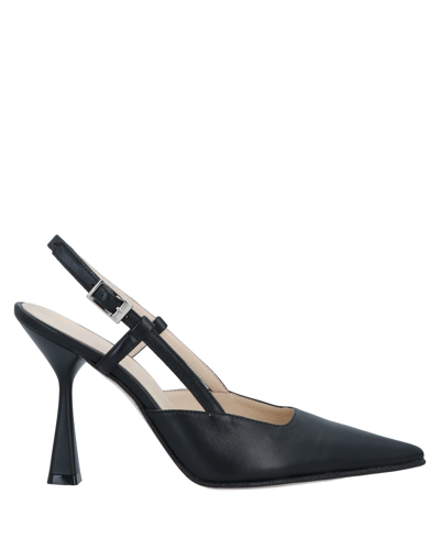 Luca Valentini Pumps In Black