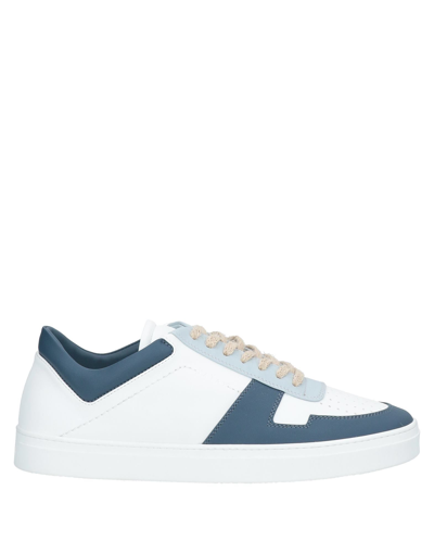 Yatay Sneakers In White