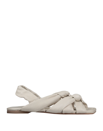 Vic Matie Sandals In White