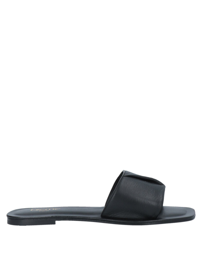 Elleme Fold Sandal In Black