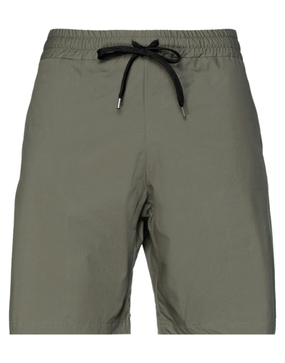 The Editor Man Shorts & Bermuda Shorts Military Green Size 34 Cotton