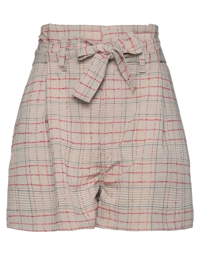 People (+)  Woman Shorts & Bermuda Shorts Beige Size 27 Viscose, Polyester, Elastane, Polyamide
