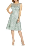 ADRIANNA PAPELL EMBROIDERED COCKTAIL DRESS