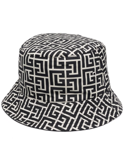 Balmain Logo Embroidered Bucket Hat In Black