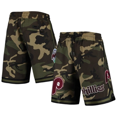 Pro Standard Men's  Camo Philadelphia Phillies Team Shorts