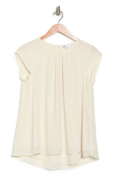 Dr2 By Daniel Rainn Floral Clip Dot Cap Sleeve Tunic Blouse In Antique White