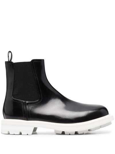 Alexander Mcqueen Mono Contrast-sole Leather Chelsea Boots In Black